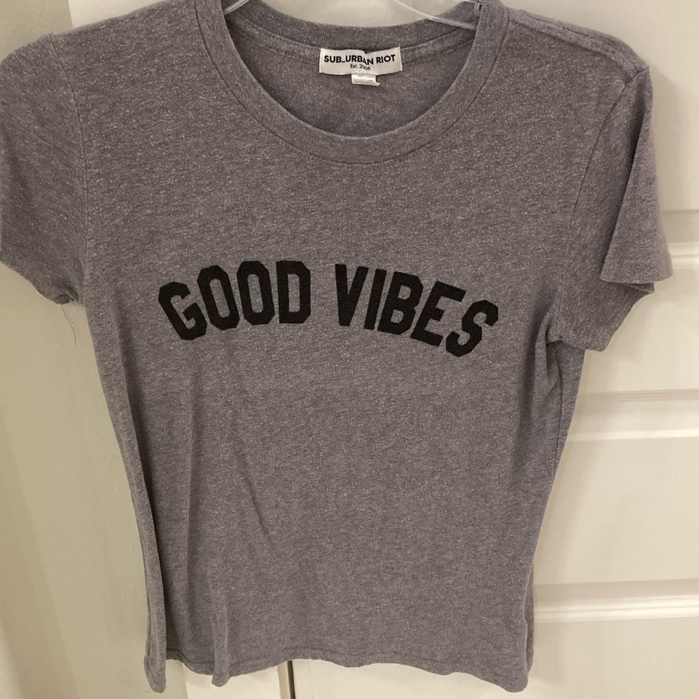 Sub_urban riot good vibes graphic tee
